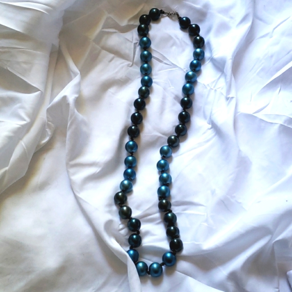 Long beaded necklace